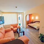 Family Gran Ivan Hotel Warna
