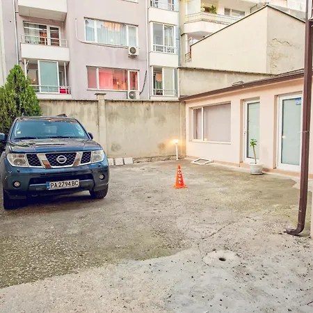 Family Gran Ivan فندق