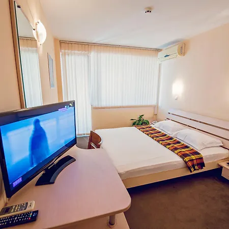 Family Gran Ivan فارنا