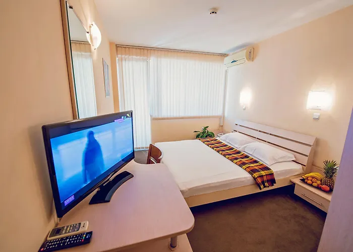 格兰伊万家庭酒店 瓦爾納