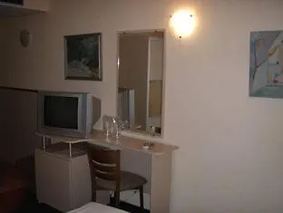 格兰伊万家庭酒店 3* 瓦爾納